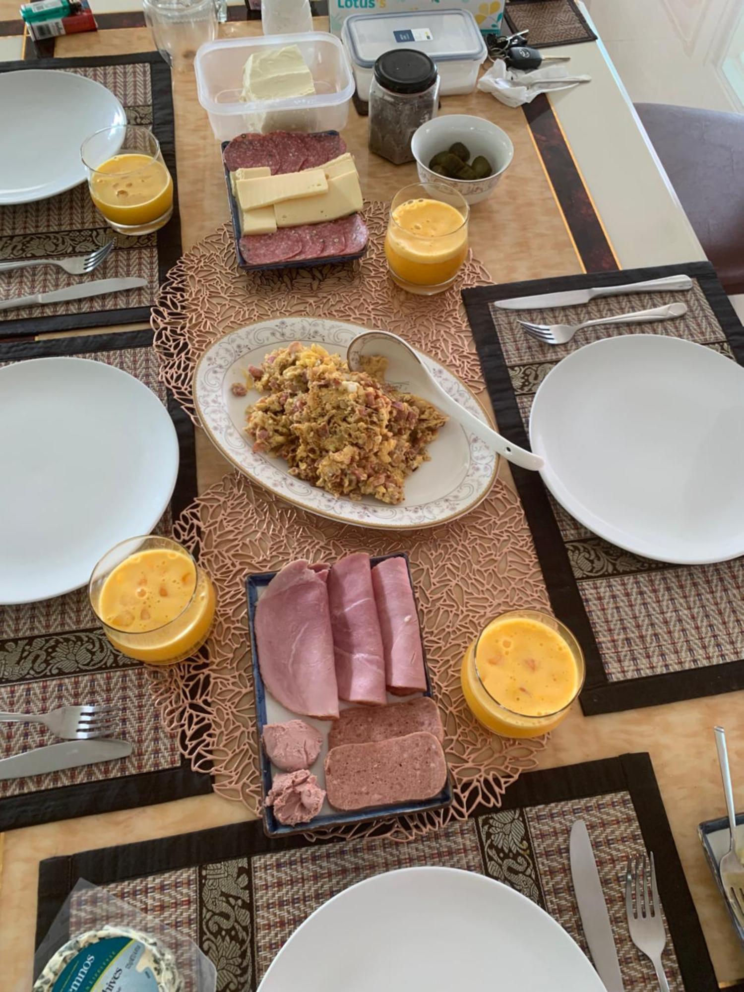 Pajaree And Udo'S Happy Homestay Trang Ngoại thất bức ảnh