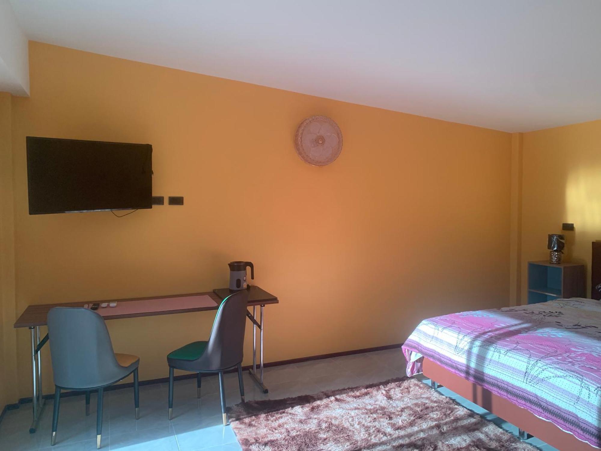 Pajaree And Udo'S Happy Homestay Trang Ngoại thất bức ảnh